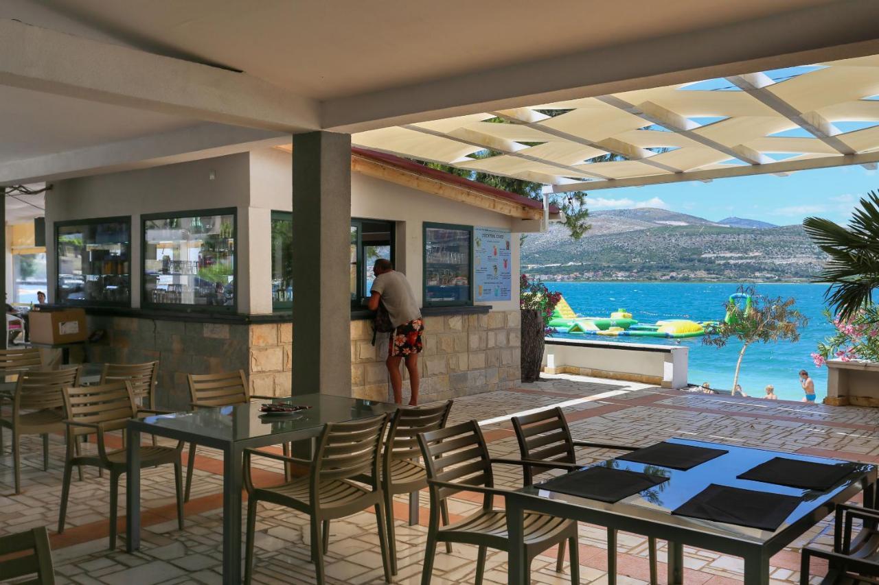 Apartments And Rooms Villa Niko Trogir Exterior photo